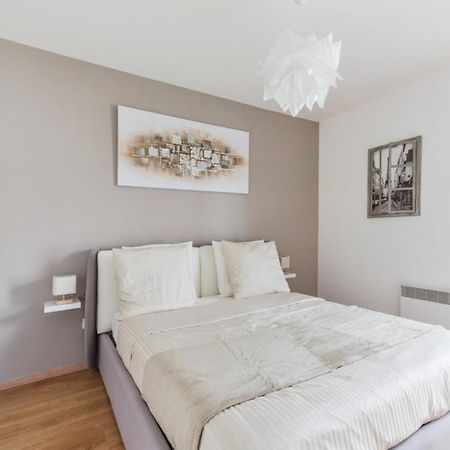 Appartement Des Reves Bleus - Welkeys Монтеврен Экстерьер фото