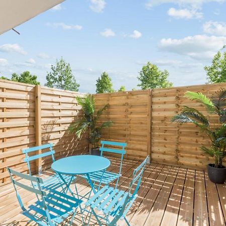 Appartement Des Reves Bleus - Welkeys Монтеврен Экстерьер фото